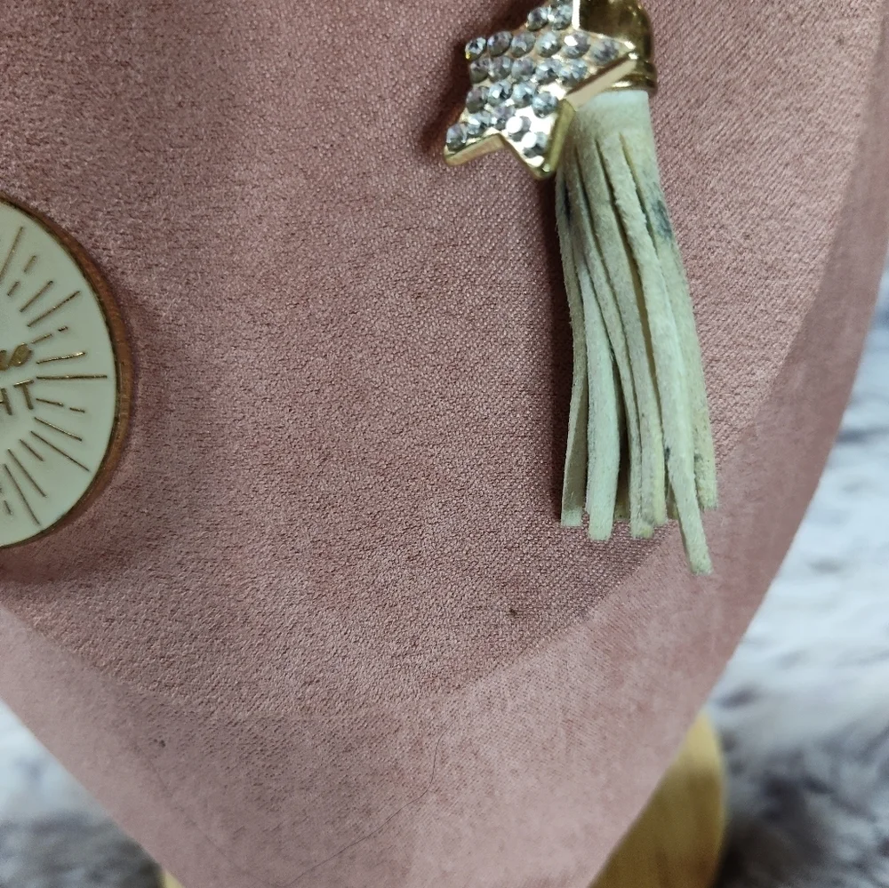 Medallion Enamel Pendant Star Rhinestones Cream Tassel Bookmark